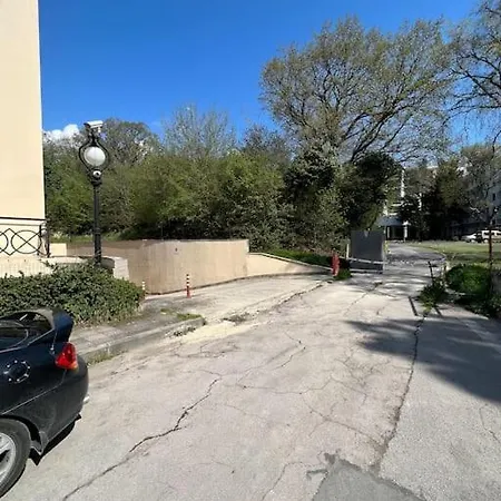 Peaceful Getaway @ Iglika Complex + Parking Апартамент